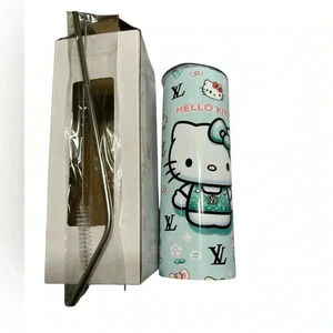 Hello Kitty drinking cup